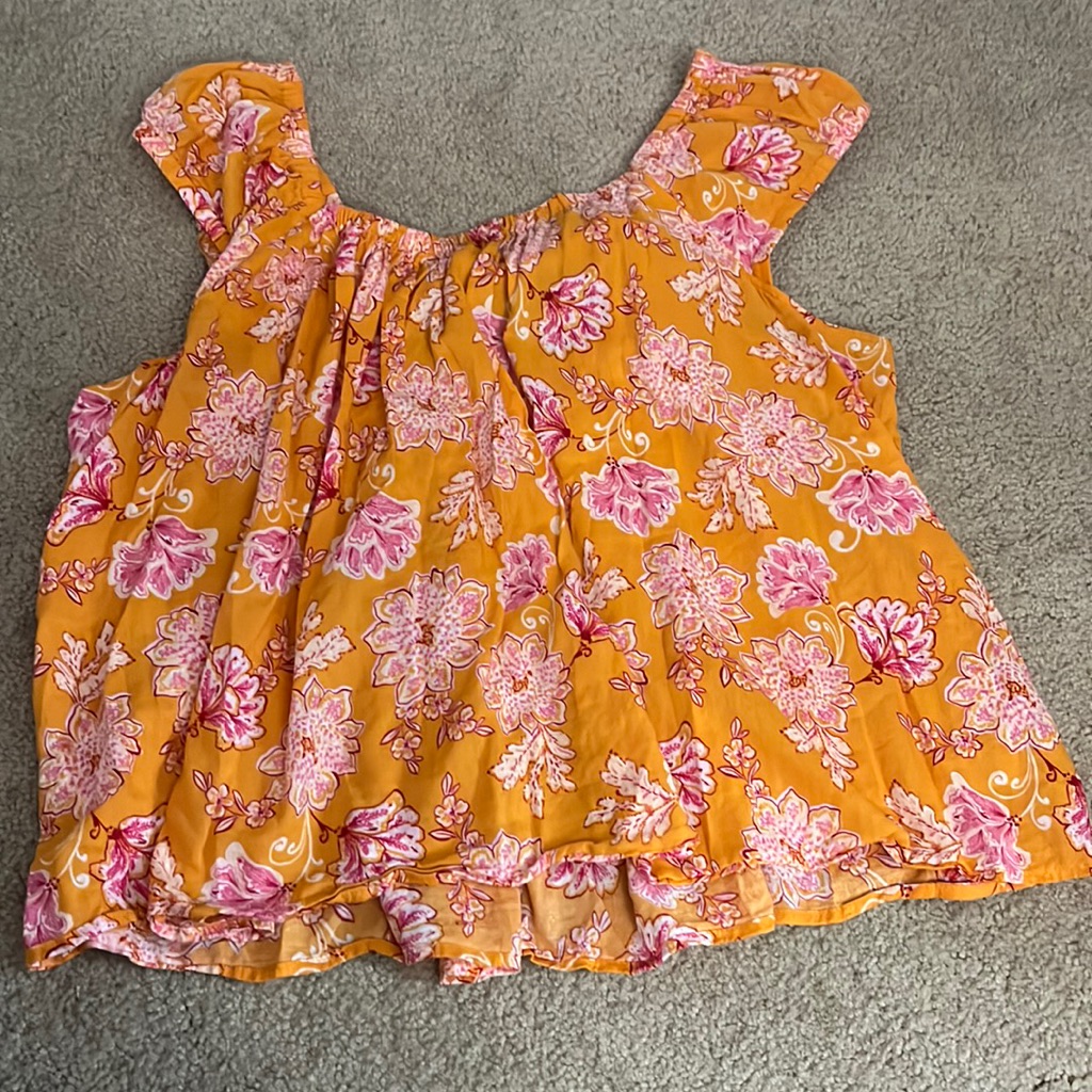 Flower Patterned Top